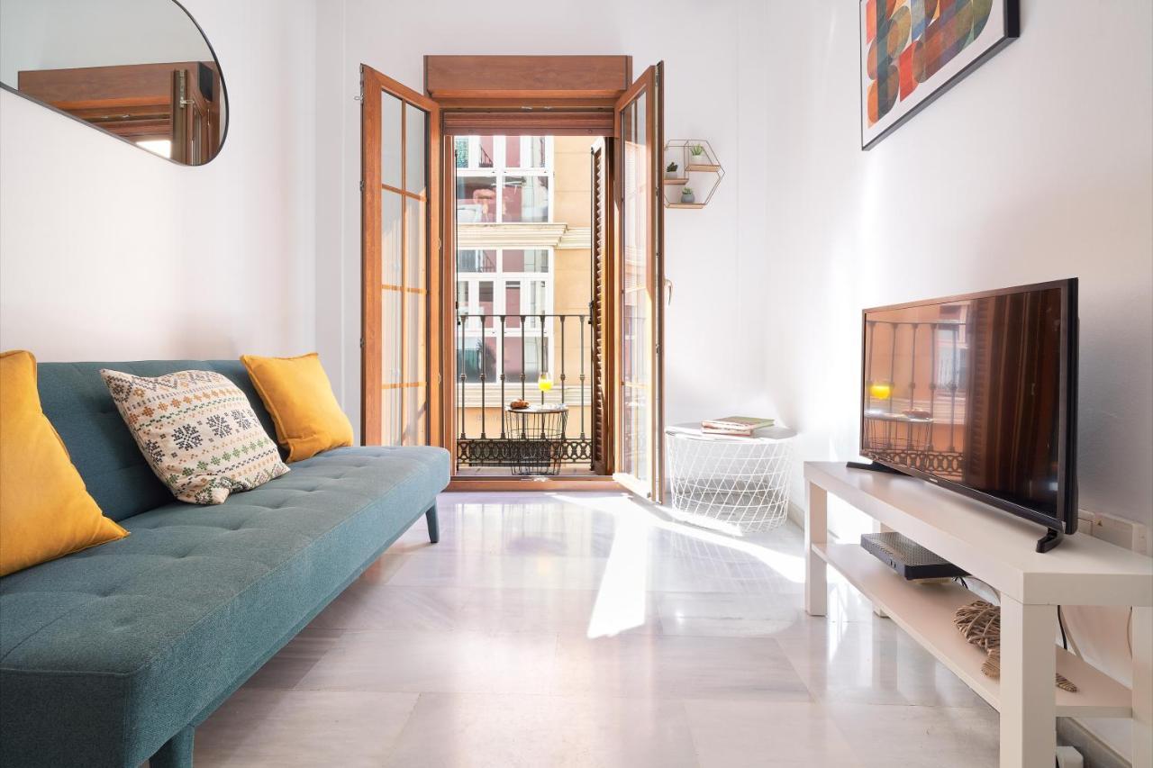 Apartamento En El Centro, Tranquilo Y Luminoso Málaga Eksteriør bilde